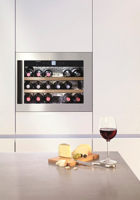 Liebherr WKEes 553 18 Bottle Wine Cabinet