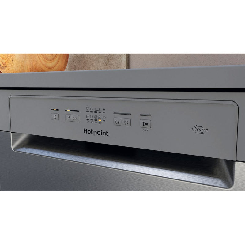Hotpoint  H2F HL626 X UK Freestanding 14 Place Settings Dishwasher