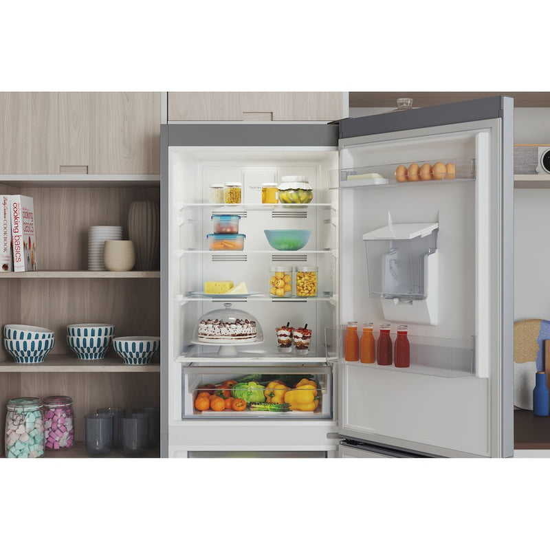 Indesit INFC850TI1SAQUA1 Freestanding Fridge Freezer - Silver (Discontinued)
