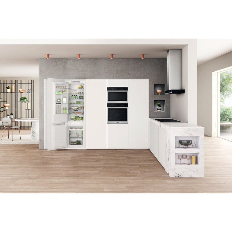 Whirlpool WHC20T322UK built in Fridge Freezer - Discontinued