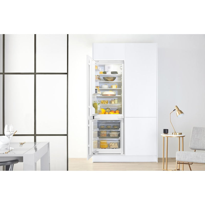 Whirlpool ART20163ANF0 Integrated Fridge Freezer (Discontinued)