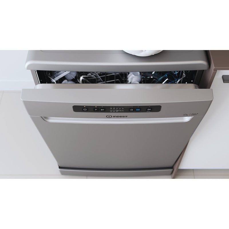 Indesit My Time DFC 2B+16S UK Freestanding Dishwasher - Silver (Discontinued)