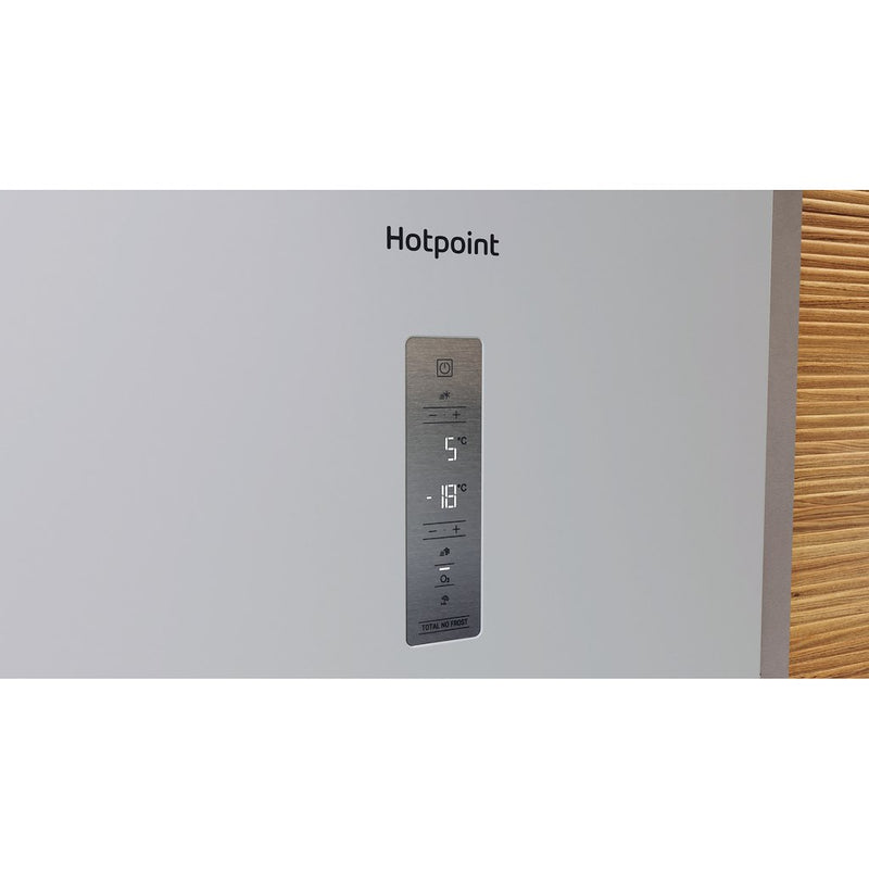 Hotpoint H7X93TW Freestanding Fridge Freezer (Discontinued)