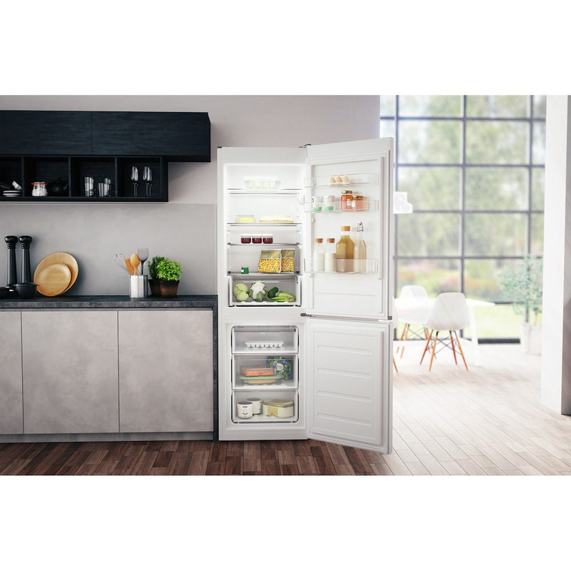 Hotpoint H1NT811EW1 Fridge Freezer - White (Discontinued)