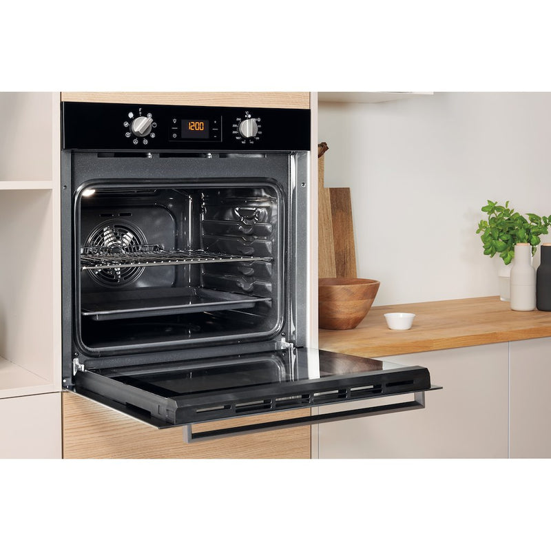 Indesit Aria IFW 6340 BL UK Electric Single Built-in Oven in Black (Discontinued)