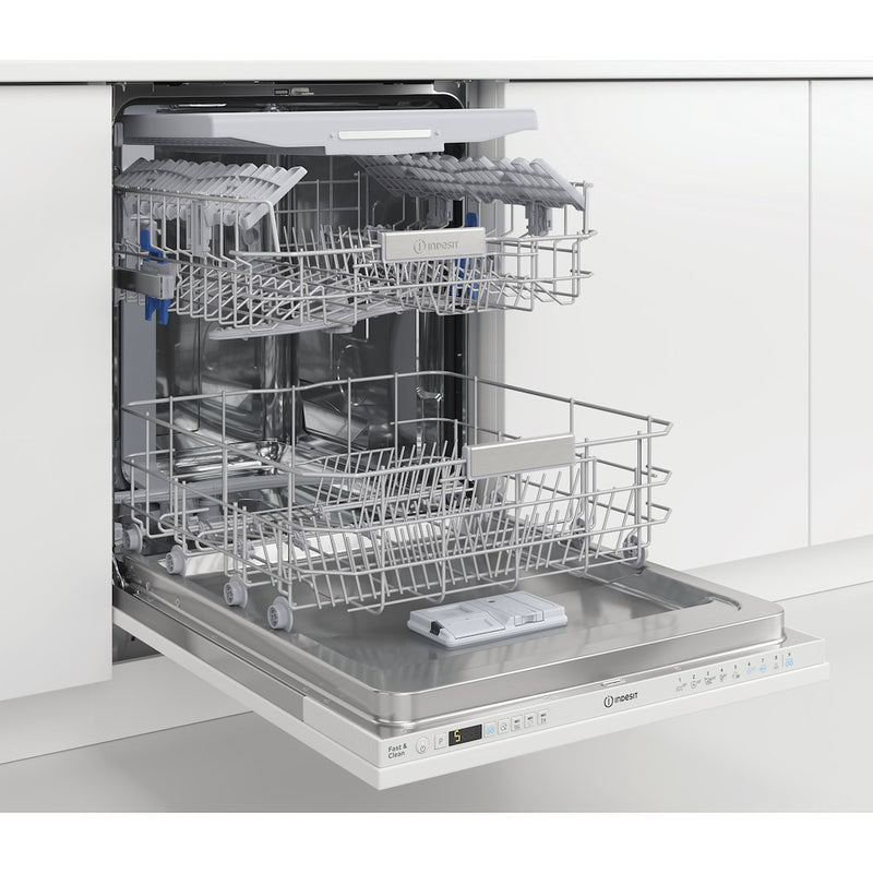 Indesit DIO 3T131 FE UK Fullsize Integrated Dishwasher