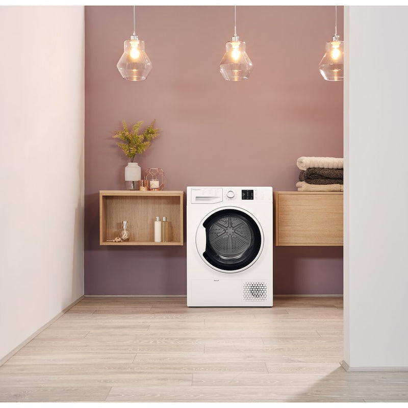 Hotpoint NT M10 81WK Heat Pump Tumble Dryer - White (Discontinued)