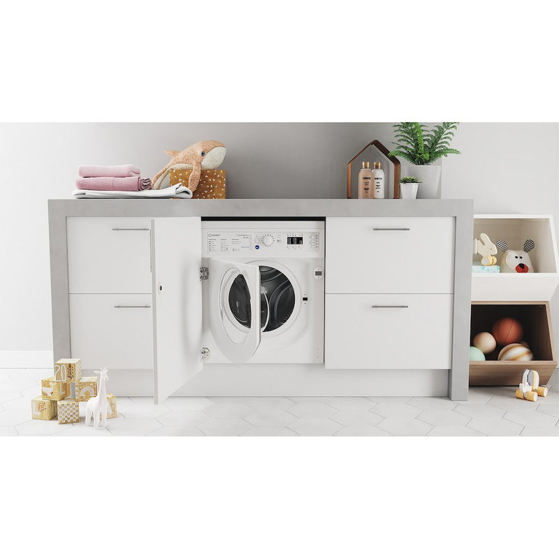 Indesit BI WDIL 861485 UK Built-In Washer Dryer