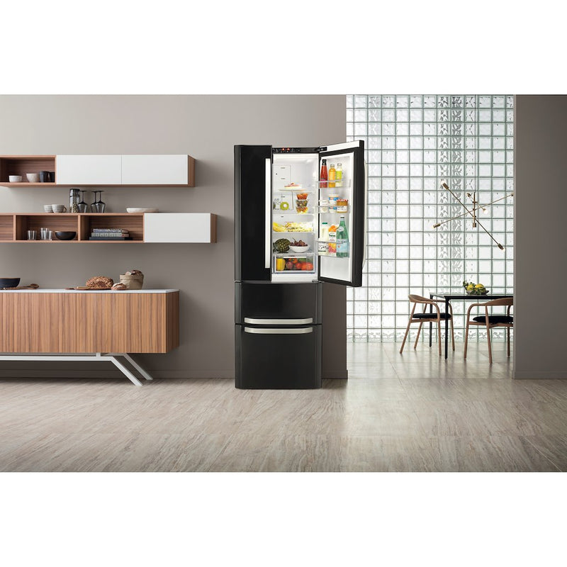 Hotpoint freestanding fridge freezer: frost free (Discontinued)