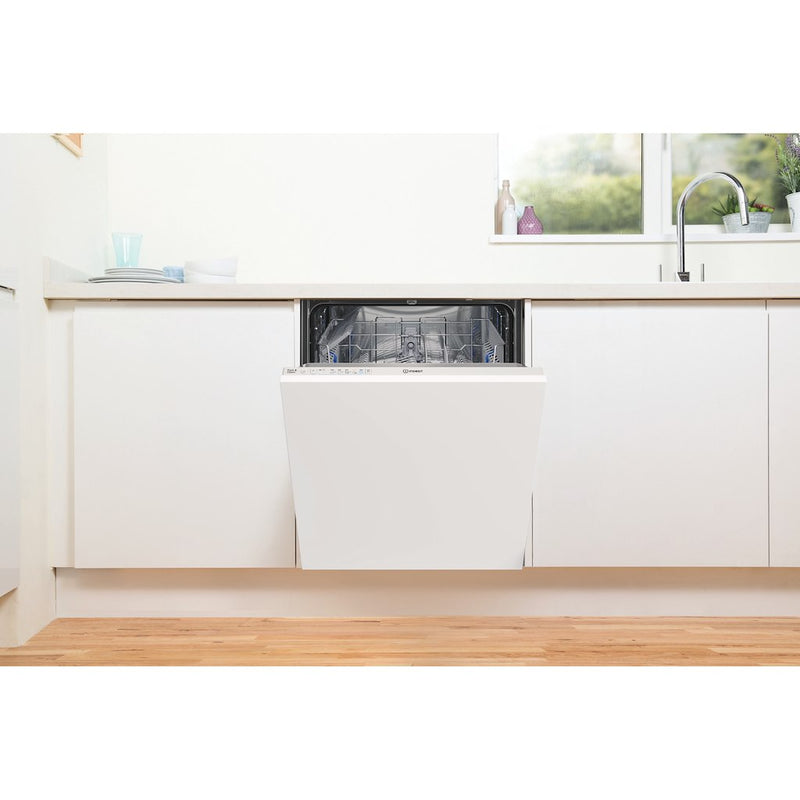 Indesit Ecotime DIE 2B19 UK Integrated Dishwasher - White (Discontinued)