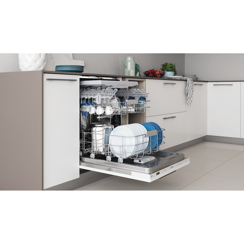 Indesit DIO 3T131 FE UK Fullsize Integrated Dishwasher