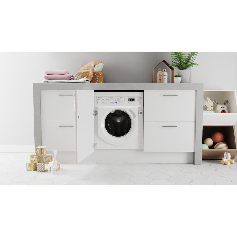 Indesit BI WDIL 861485 UK Built-In Washer Dryer