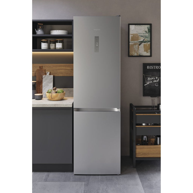Hotpoint H9X94TSX Freestanding Fridge Freezer (Discontinued)