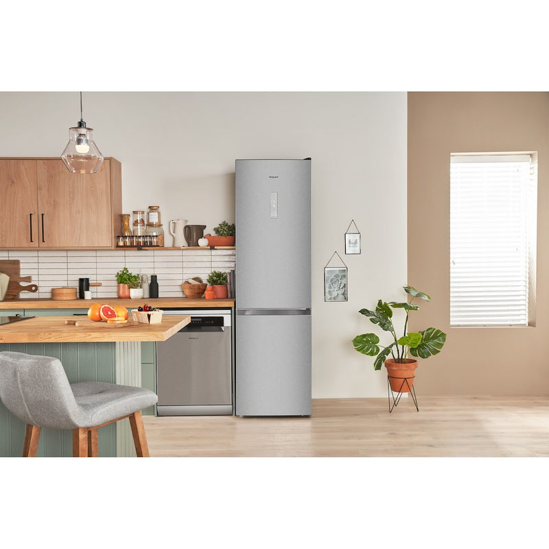 Hotpoint H7X93TSX Freestanding Fridge Freezer - Total No Frost - Stainless Steel Effect - 60/40 (Discontinued)