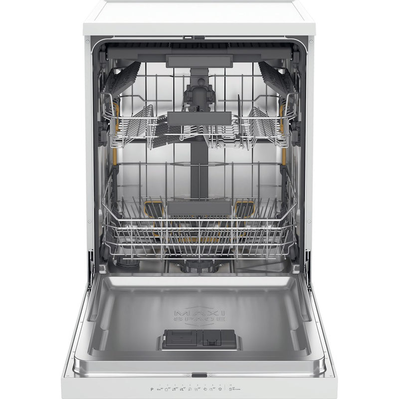 Whirlpool Dishwasher: in White - W7F HP33 UK (Discontinued)
