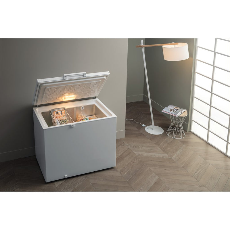 Hotpoint CS1A 400 H FM FA UK 1 Chest Freezer - White (Discontinued)