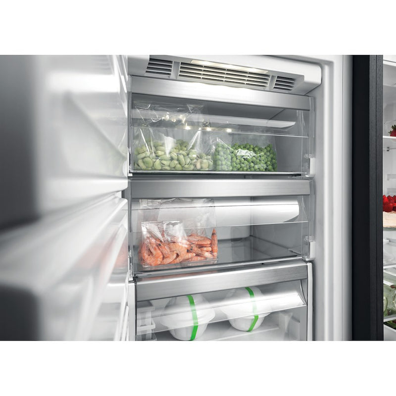 Whirlpool AFB18432 Integrated Upright Freezer (Discontinued)