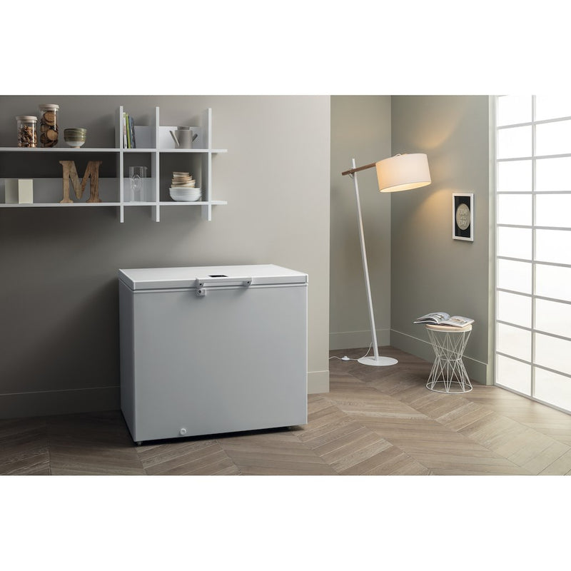 Hotpoint CS1A 400 H FM FA UK 1 Chest Freezer - White (Discontinued)