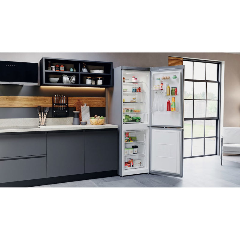Hotpoint H5X82OSX Freestanding Fridge Freezer (Discontinued)
