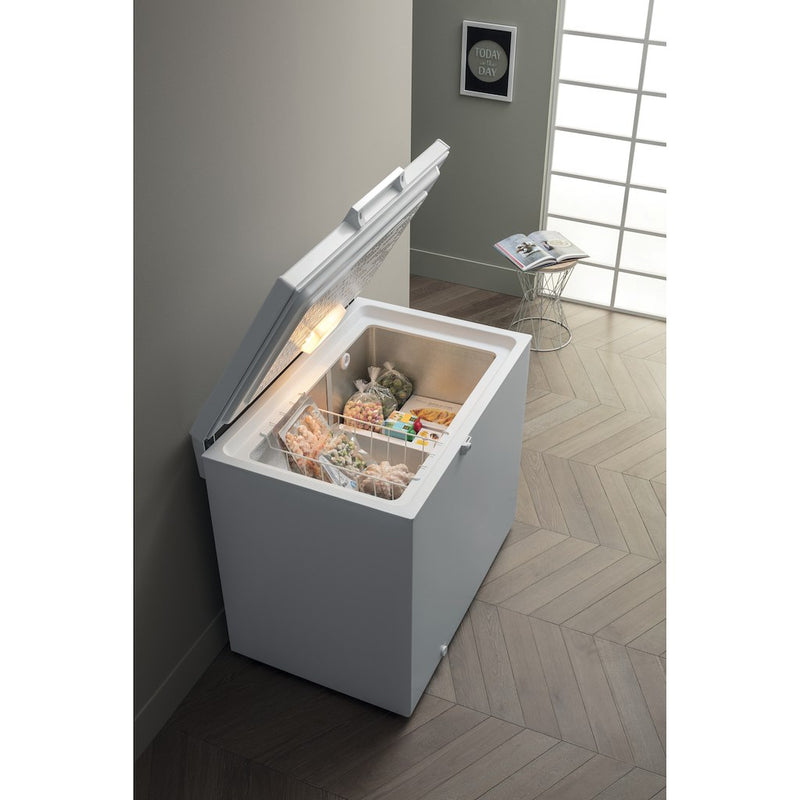 Hotpoint CS1A 250 H FA 1 Chest Freezer - White (Discontinued)