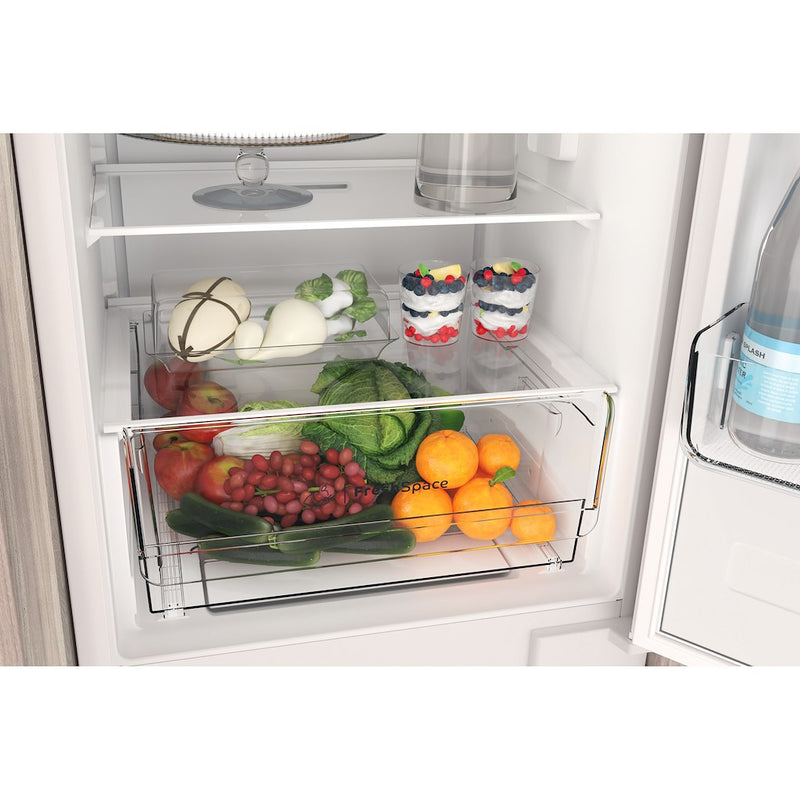 Indesit Built in fridge freezer - INC18 T111 UK (Discontinued)