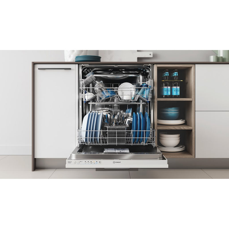 Indesit Ecotime DIE 2B19 UK Integrated Dishwasher - White (Discontinued)