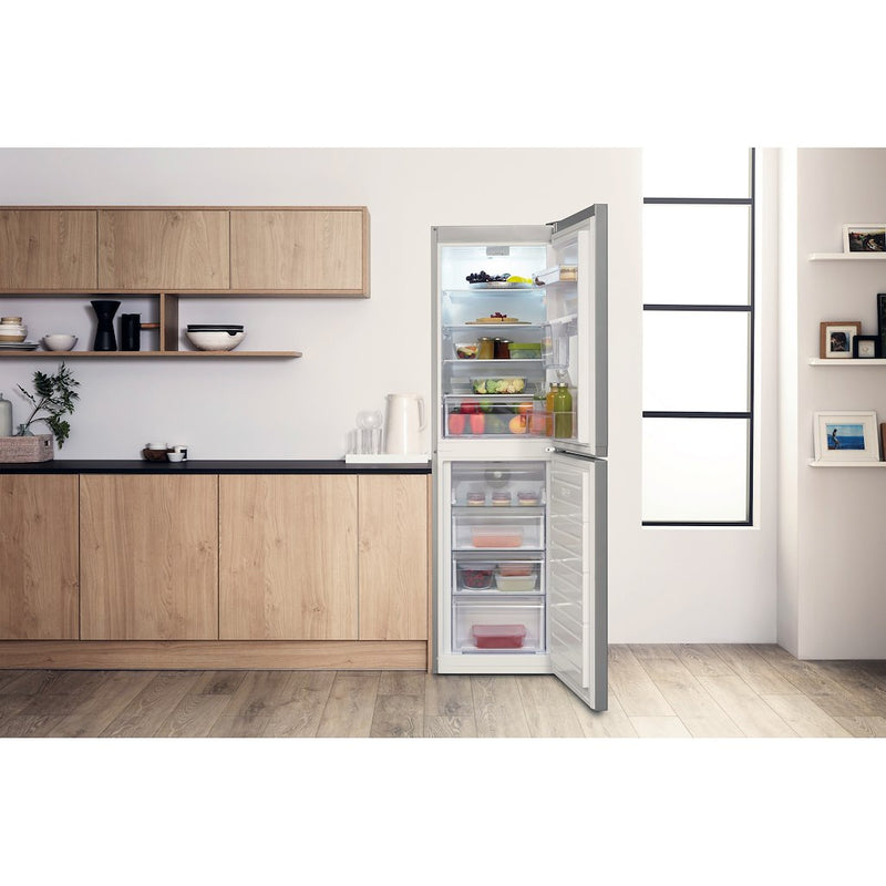 Hotpoint HBNF55182SAQUAUK Freestanding Fridge Freezer with Water Dispenser (Discontinued)