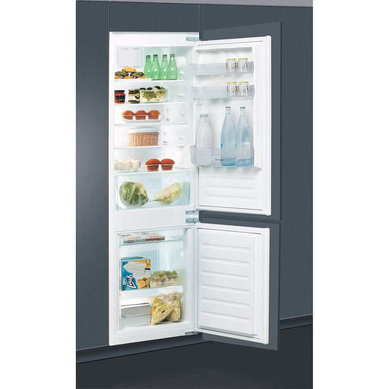 Indesit IB 7030 A1 D.UK 1 Integrated Fridge Freezer - 70/30 Split (Discontinued)