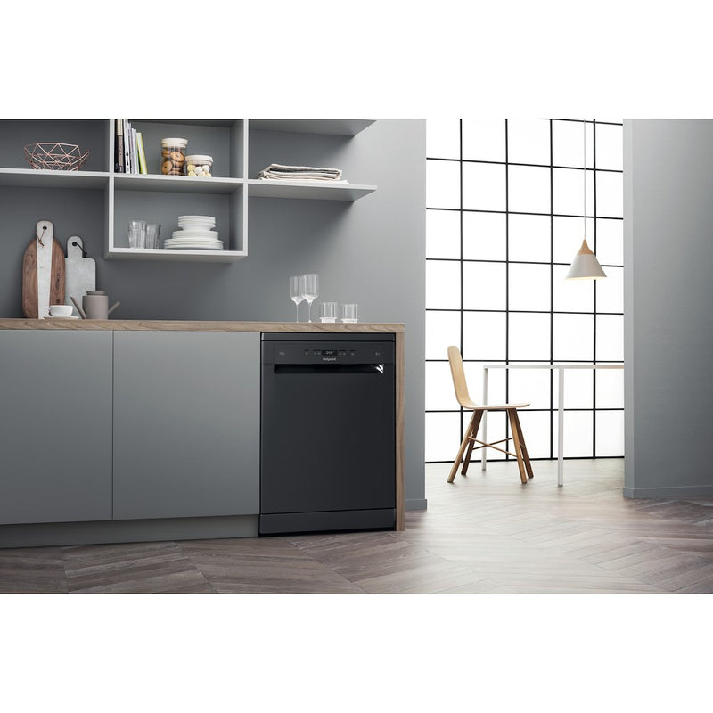 Hotpoint HFC 3C26 WC B UK Dishwasher - Black