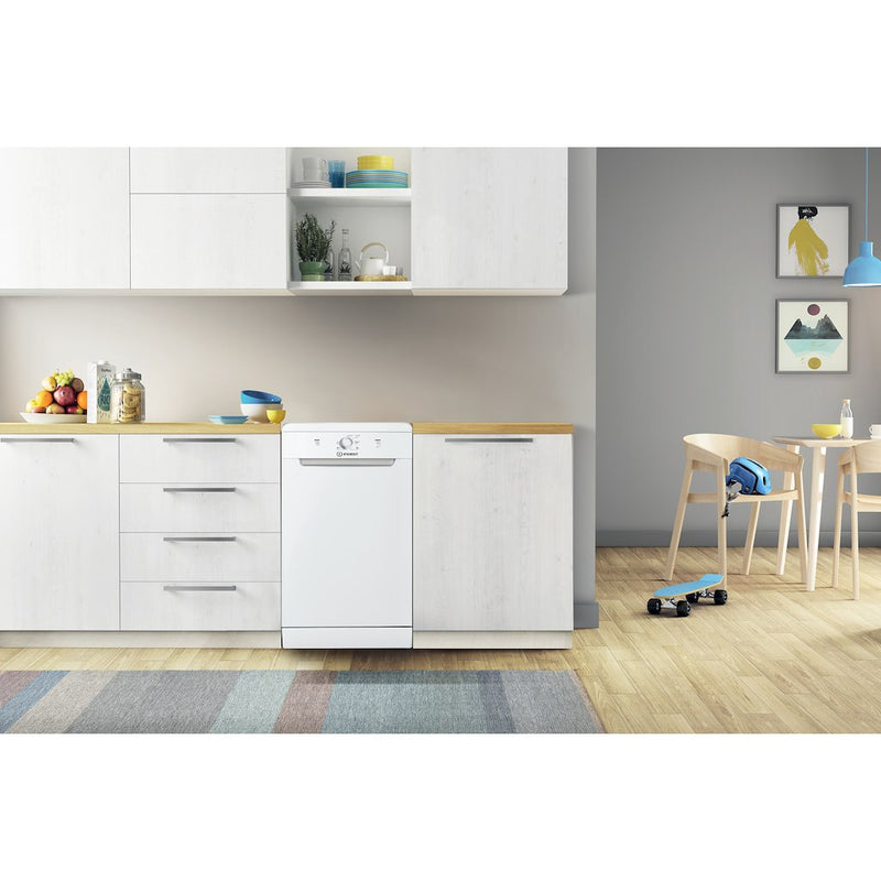 Indesit DSFE 1B10 UK N Slimline Freestanding Dishwasher - White (Discontinued)