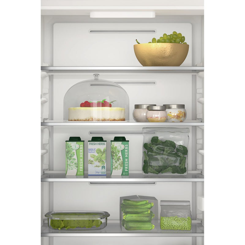Whirlpool WHC20T322UK built in Fridge Freezer - Discontinued