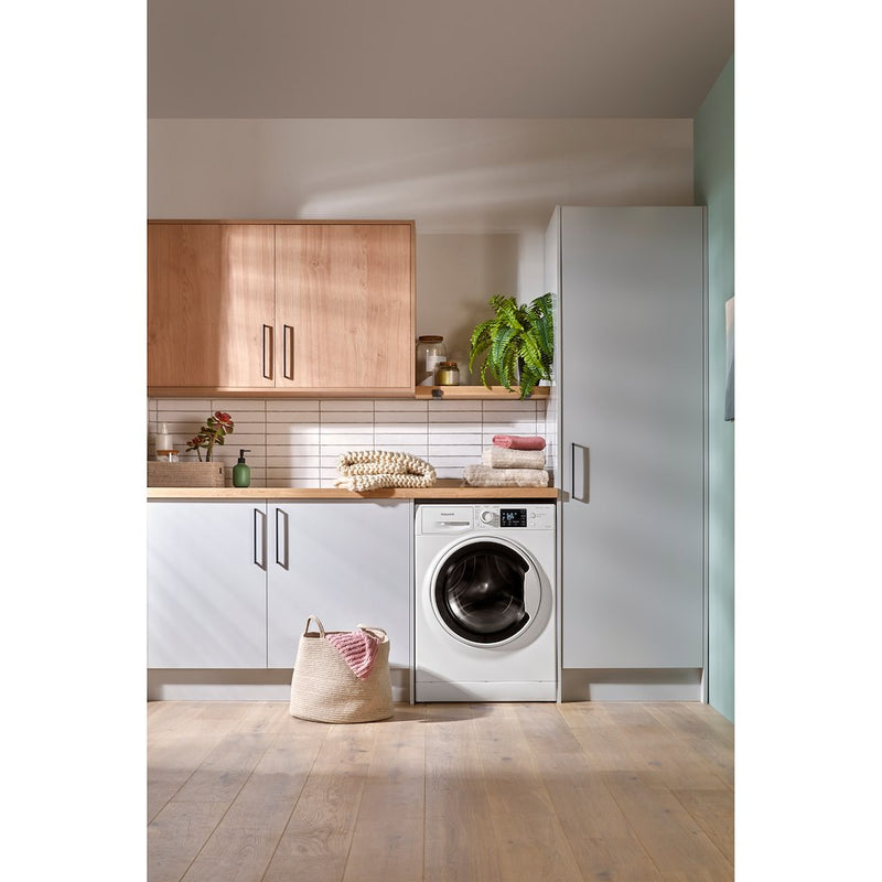 Hotpoint NDB11724WUK Freestanding Washer Dryer