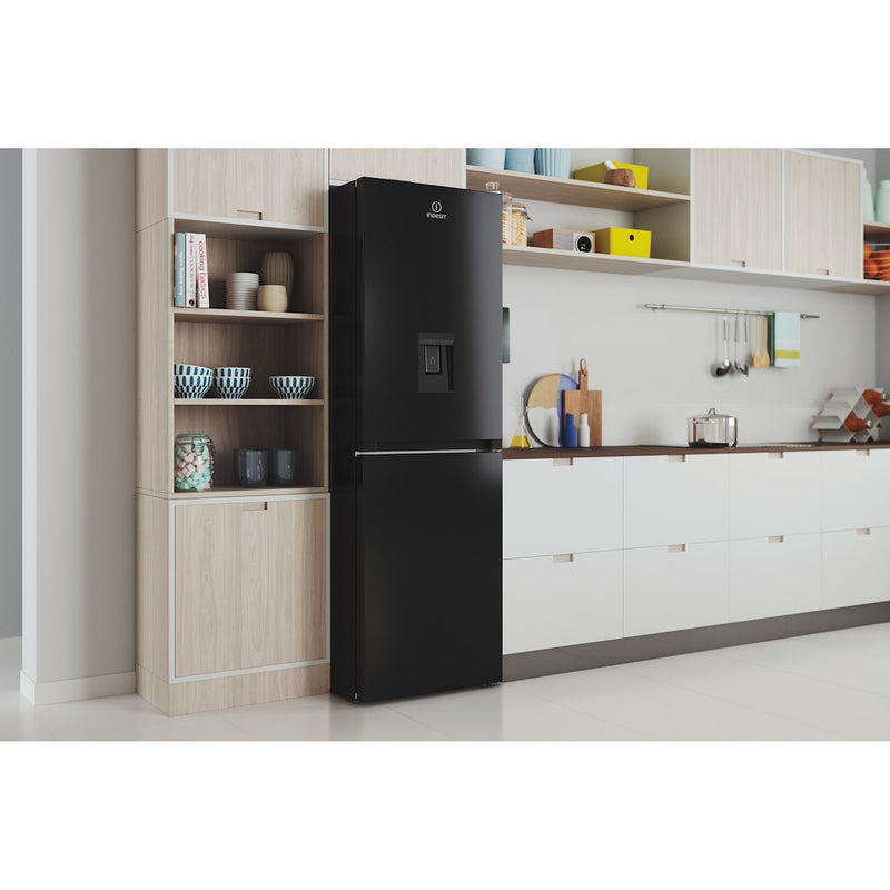 Indesit INFC850TI1KAQUA1 Frost Free Freestanding 50/50 Fridge Freezer - Black (Discontinued)