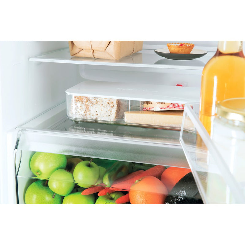 Hotpoint HMCB 70301 UK Integrated Fridge Freezer Low Frost 70/30 Split (Discontinued)