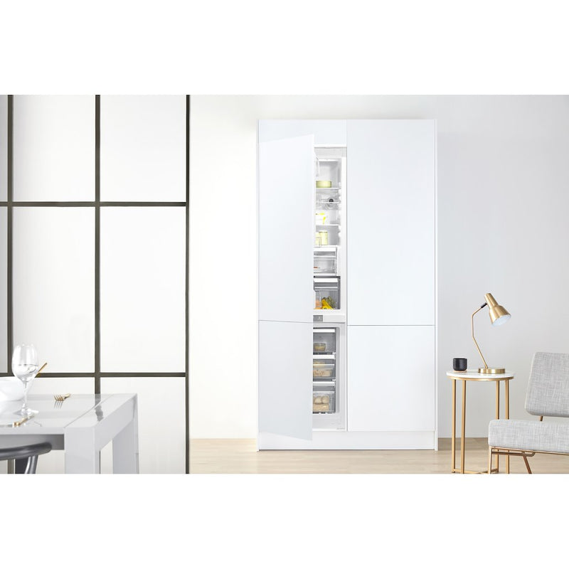 Whirlpool ART19563ANF0 Integrated Fridge Freezer (Discontinued)