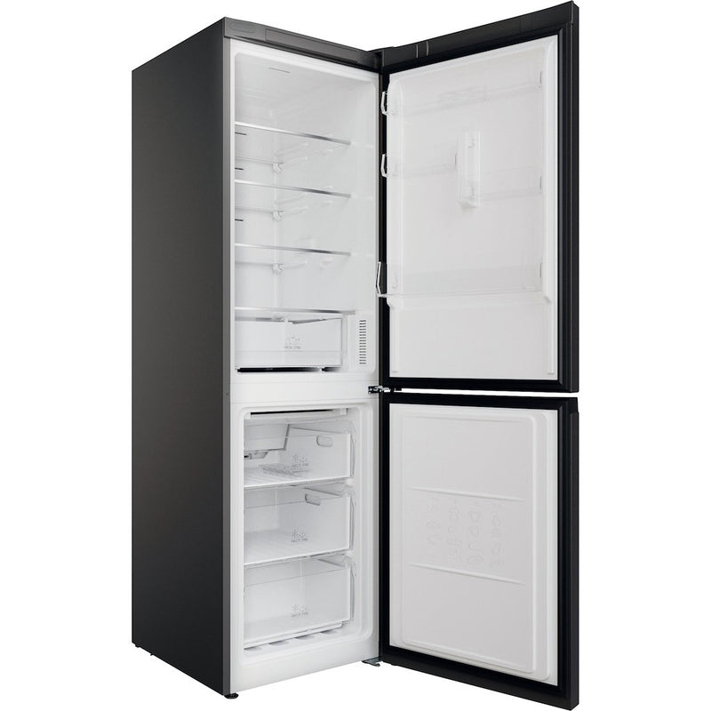 Hotpoint H5X82OSK Freestanding Fridge Freezer (Discontinued)