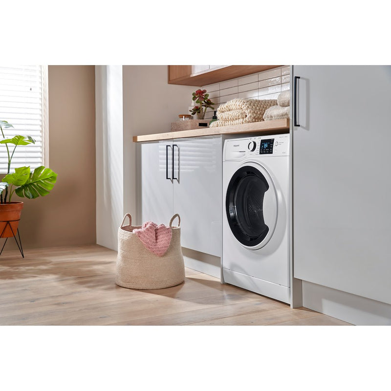 Hotpoint NDB11724WUK Freestanding Washer Dryer