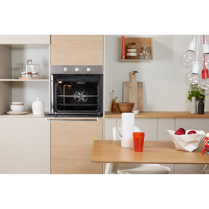 Indesit Aria IFW 6330 IX UK Electric Single Built-in Oven in Stainless Steel (Discontinued)