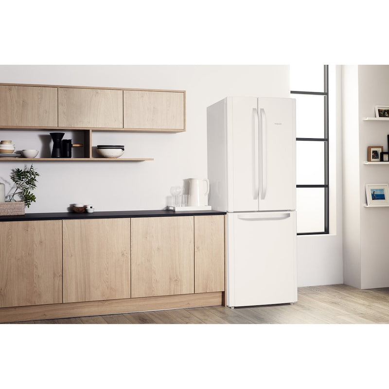 Hotpoint FFU3D W 1 Fridge Freezer - White  (Discontinued)