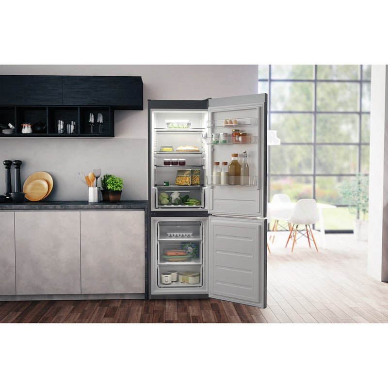 Hotpoint H1NT821EOX Freestanding Fridge Freezer (Discontinued)