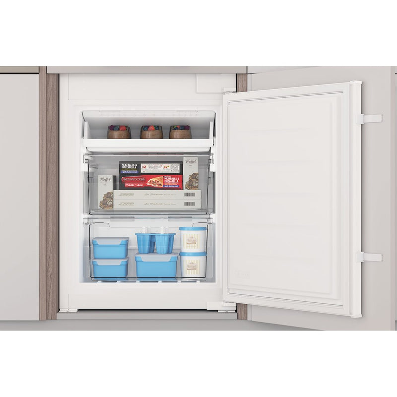 Indesit Built in fridge freezer - INC18 T111 UK (Discontinued)