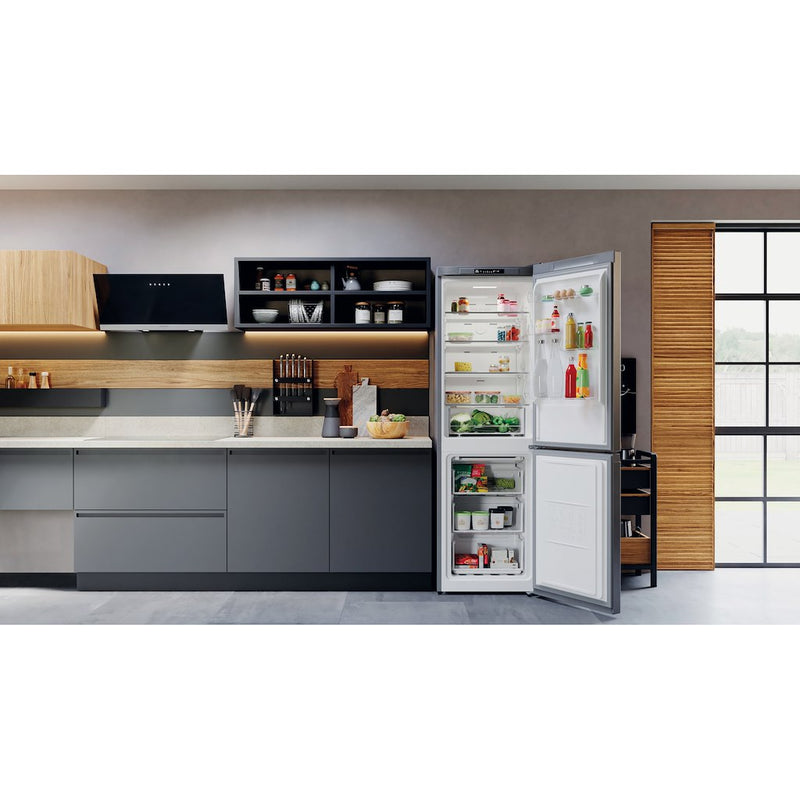 Hotpoint H3X81ISX Freestanding Fridge Freezer (Discontinued)