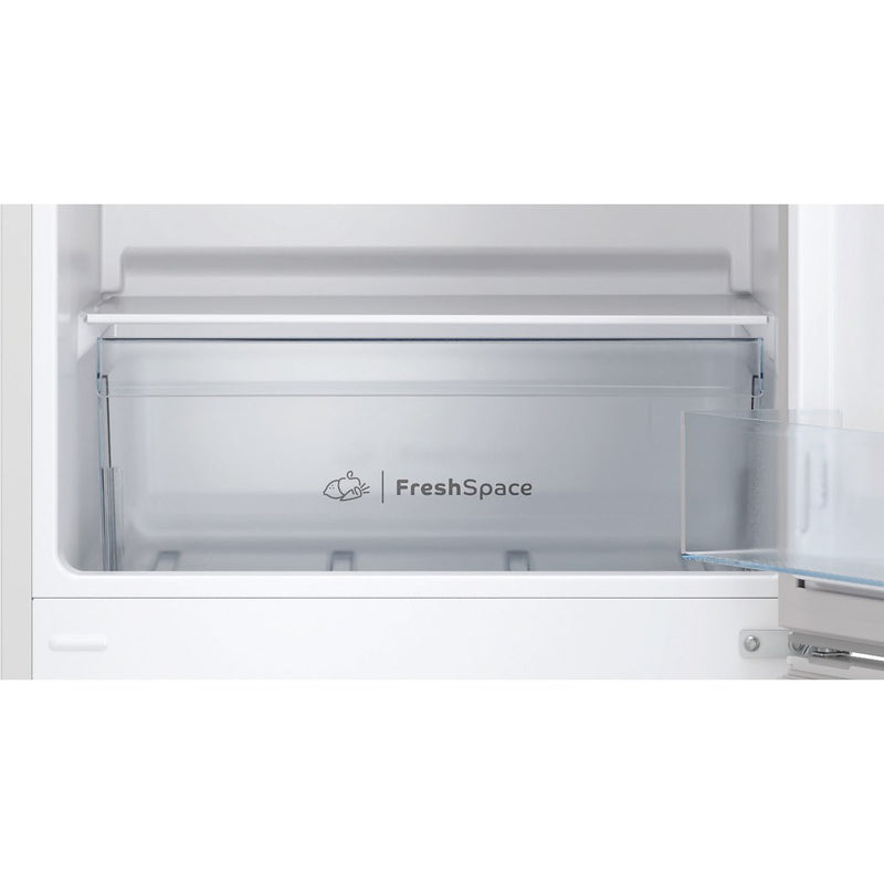 Indesit IB55532WUK Freestanding Fridge Freezer