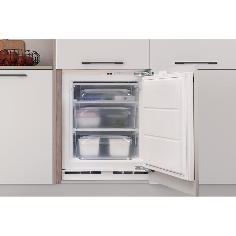 Indesit INBUFZ011 Integrated Upright Freezer