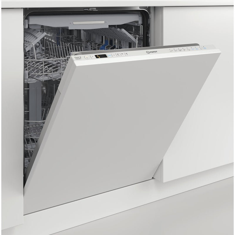 Indesit DIO 3T131 FE UK Fullsize Integrated Dishwasher