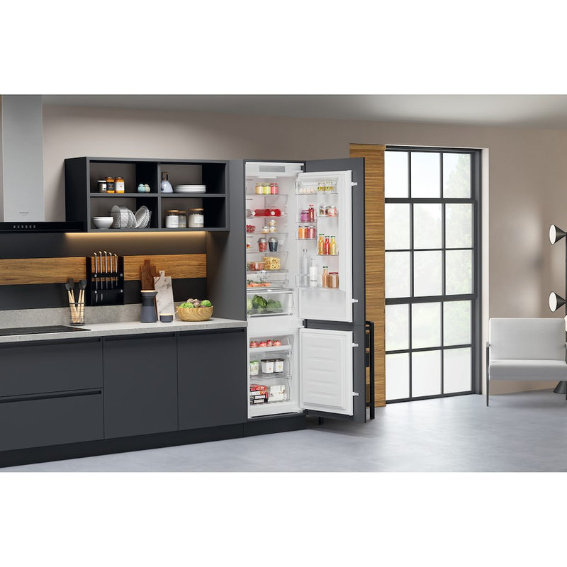 Hotpoint HTC20T321UK Fridge Freezer - White (Discontinued)