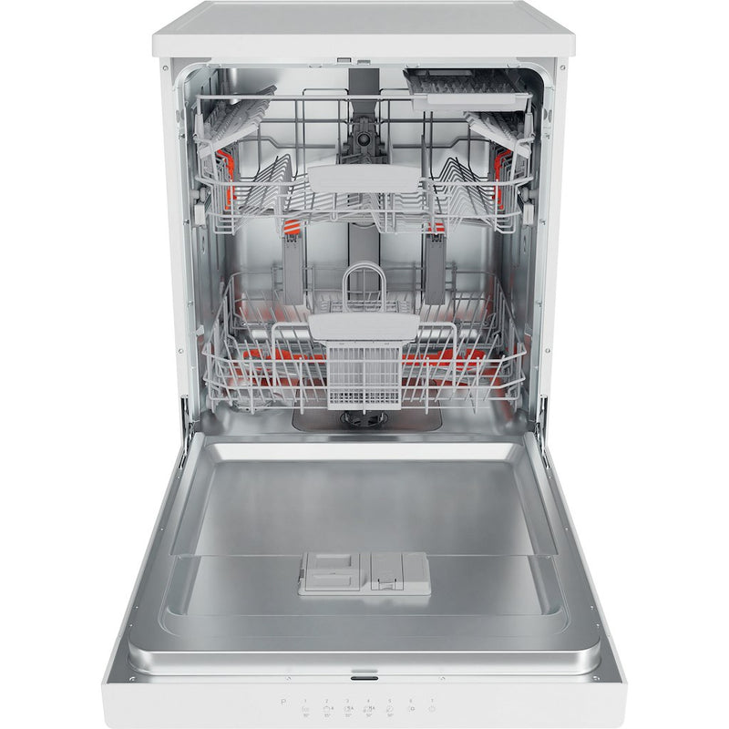 Hotpoint HFC 3C26 W C UK Freestanding Dishwasher - White