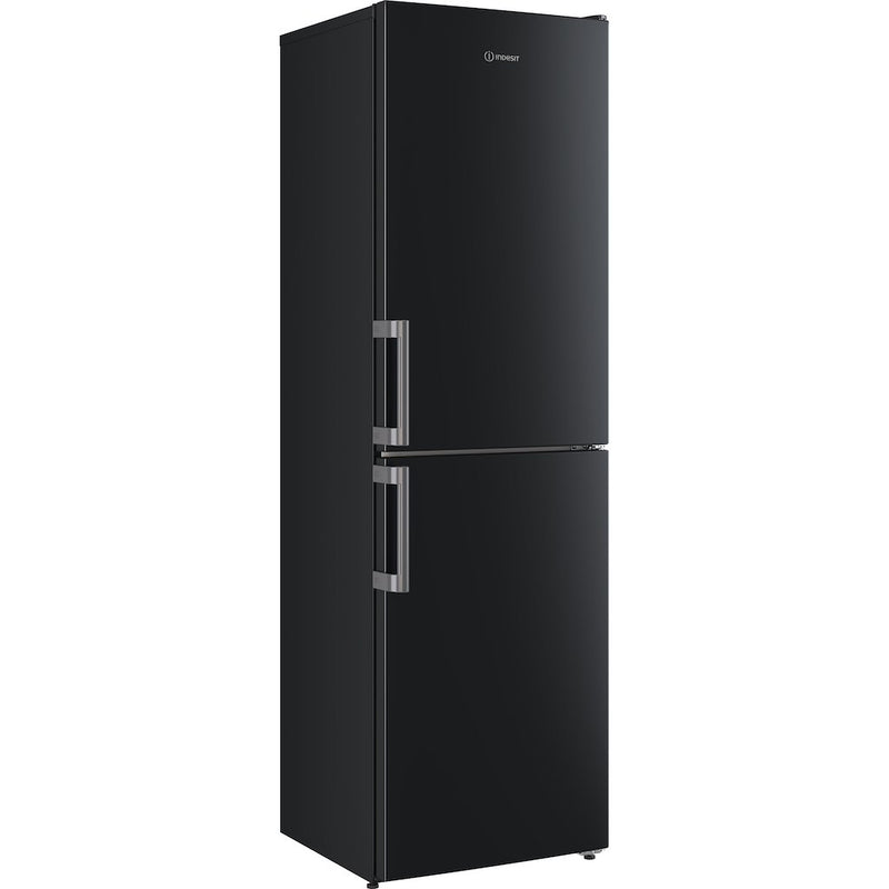 Indesit Freestanding fridge freezer - IB55732BUK