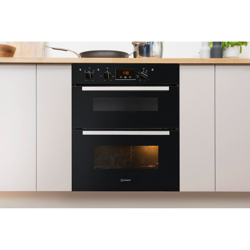 Indesit Aria IDU 6340 BL Electric Built-under Oven in Black (Discontinued)